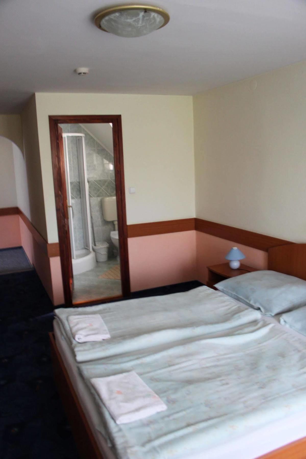 Blue Villa Appartement House Héviz Zewnętrze zdjęcie